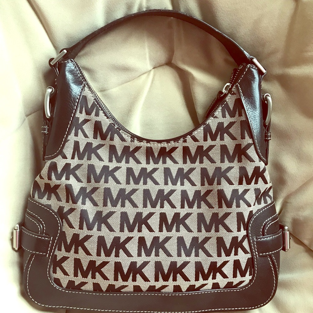 Michael Kors hand bag